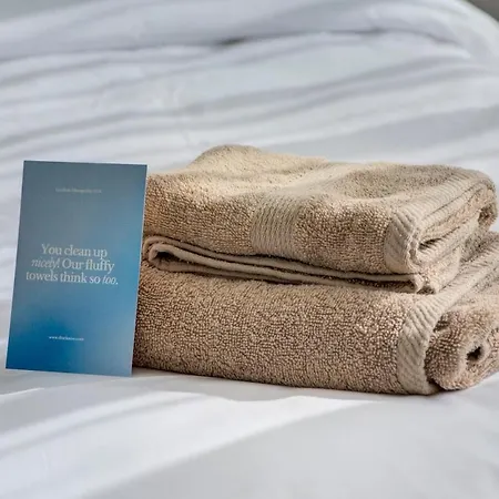 The Valley Collection - B26 - With Private Hot Tub *