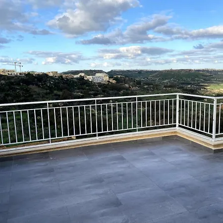 The Valley Collection - B26 - With Private Hot Tub Apartment *